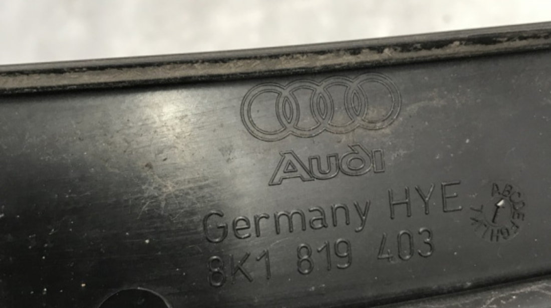 Grila stergator Audi A4 B8 Avant 2.0 TFSI quattro Manual, 180cp sedan 2012 (8K1819403)