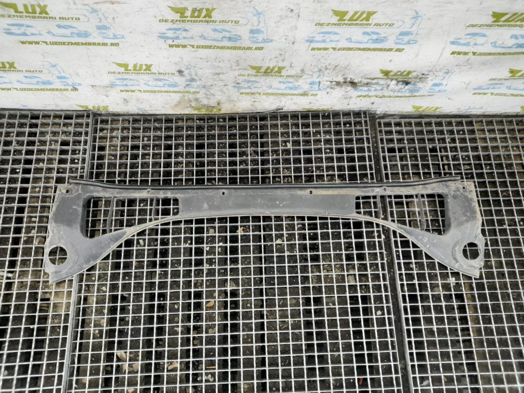 Grila stergator Bm51-a02216-af Ford Focus 3 [facelift] [2014 - 2020] XWDB 1.5 tdci