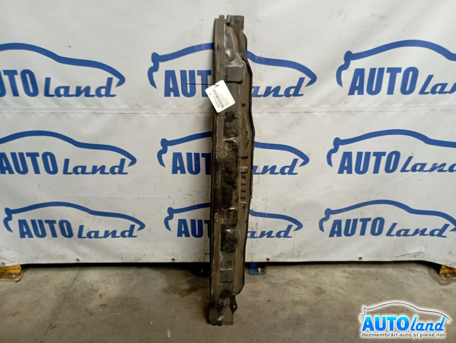 Grila Stergator Bm51a01628ae Ford FOCUS III 2011