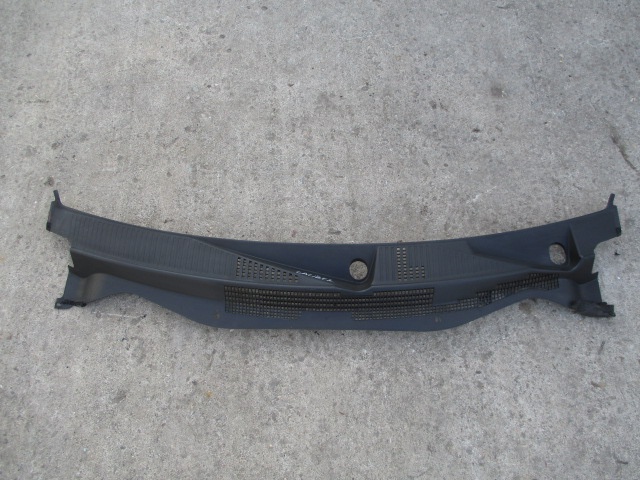 GRILA Stergator COD 05303815AE DODGE CALIBER FAB. 2006 – 2012 ⭐⭐⭐⭐⭐