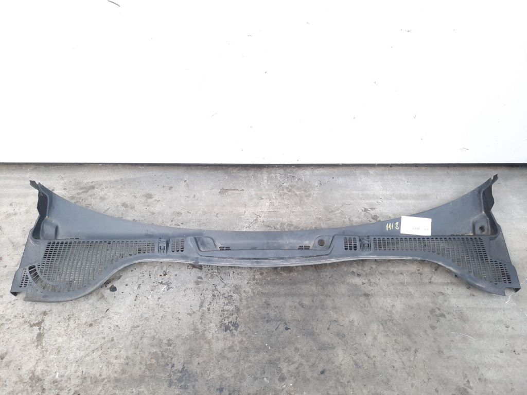 Grila stergator, cod 1Z189415F, Skoda Octavia 2 Combi (1Z5) (id:460479)