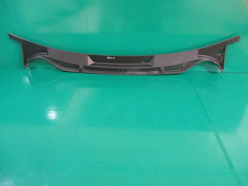 GRILA STERGATOR COD 6Y1819415A / 6Y2819415A SKODA FABIA FAB. 1999 - 2008 ⭐⭐⭐⭐⭐