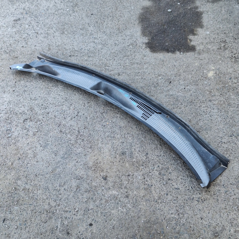 Grila Stergator Dr Dr1 2009-2014 S185300582, 5300582