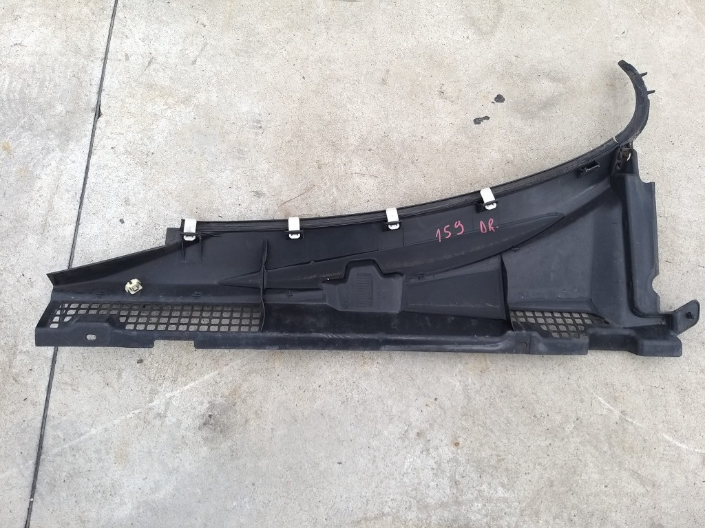 Grila stergator dreapta parbriz alfa romeo 159 939 156063373