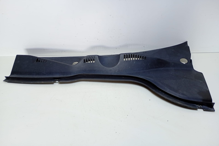 Grila stergator fata 3C1819403B Volkswagen VW Passat B6 [2005 - 2010]