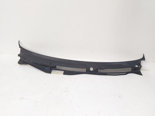 Grila stergator fata, cod 1J1819415B, VW Golf 4 (1J1) (id:667359)