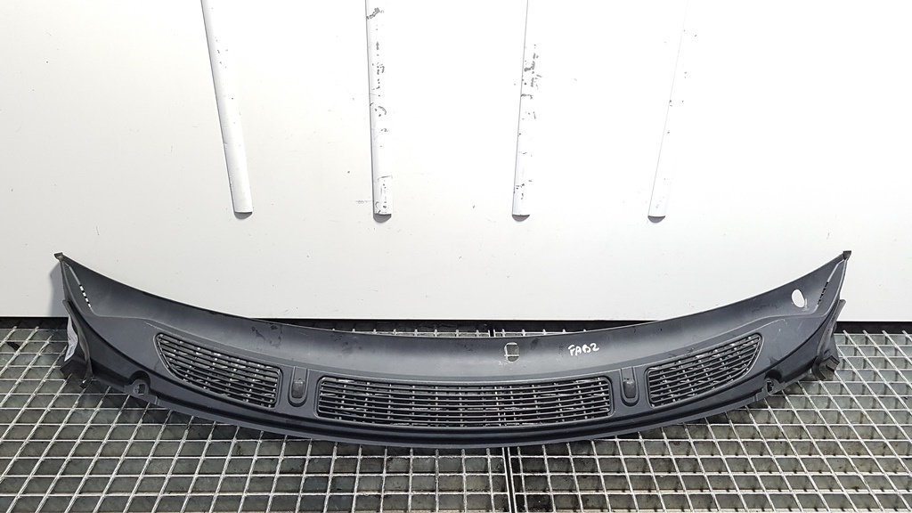 Grila stergator fata, Skoda Fabia 2 Combi, cod 5J1819415D (id:365978)