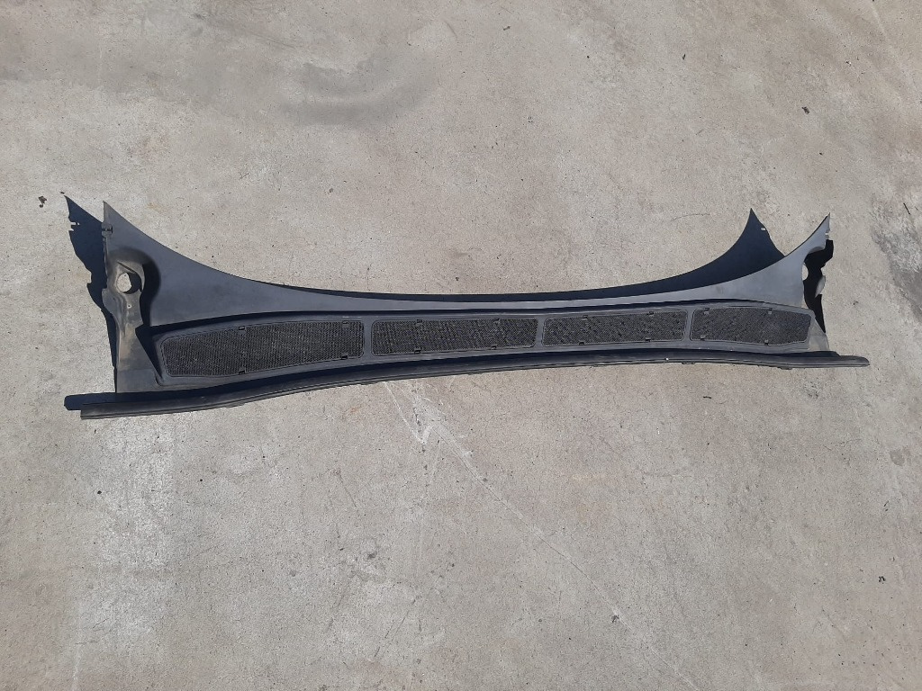 Grila stergator ford s-max 6m21-u02216-a