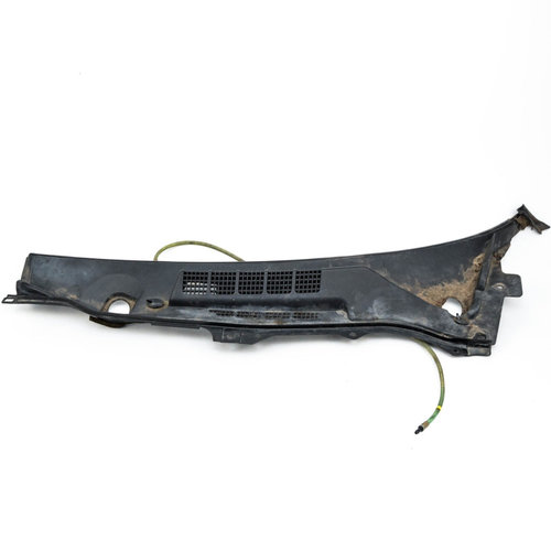 Grila Stergator Infiniti S50 (FX35, FX45) 2003 - 2008 Benzina 66863CG000