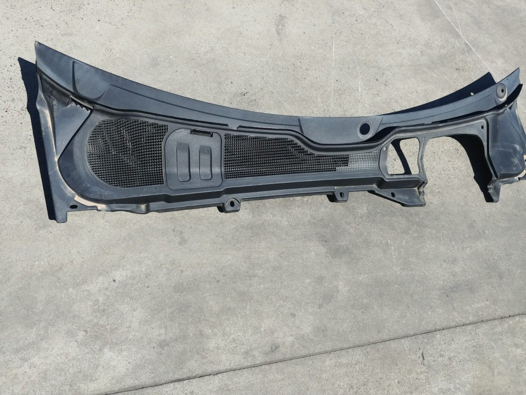 Grila stergator land rover range rover evoque l538 bj32-021b43-a