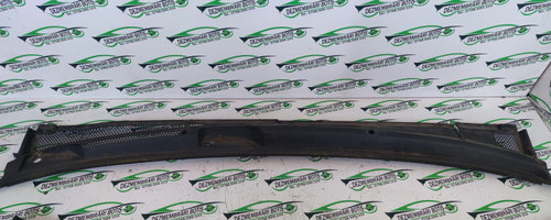 Grila stergator Opel Vectra C [2002 - 2005] Sedan 4-usi 2.0 DTI MT (101 hp)