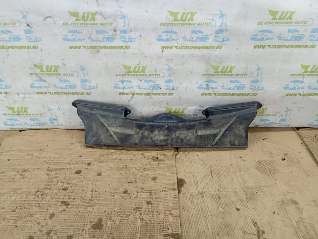 Grila stergator parbriz 15677210 BMW Seria 3 E91 [2004 - 2010]
