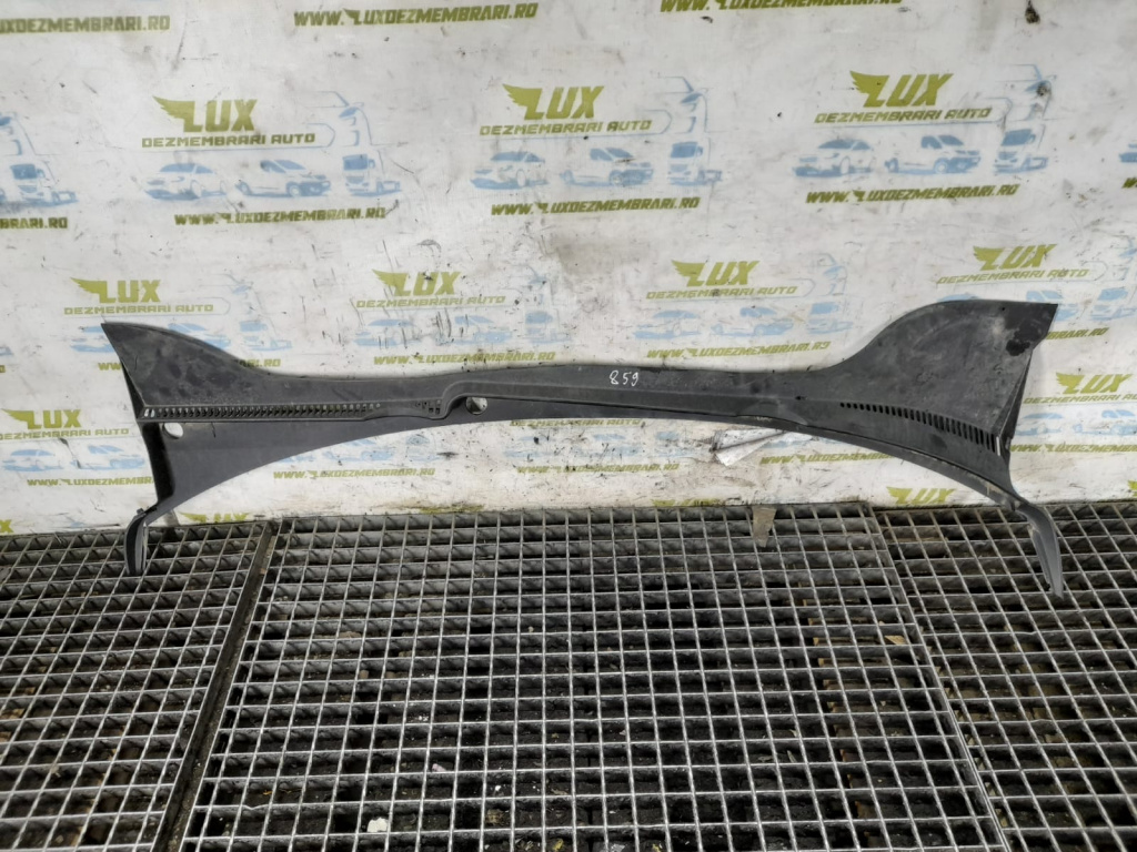 Grila stergator parbriz 1K5819415B Volkswagen VW Golf 6 [2008 - 2015] 1.6 tdi CAYC