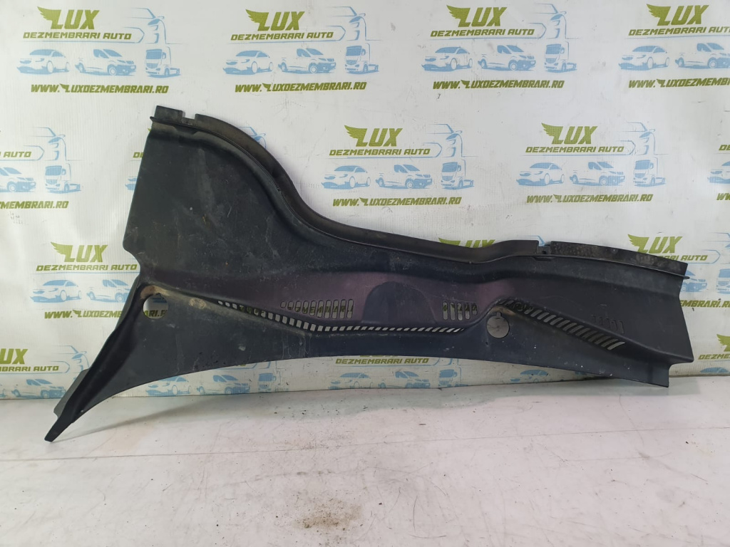 Grila stergator parbriz 3c1819403b Volkswagen VW Passat B7 [2010 - 2015] 2.0 tdi CFFB