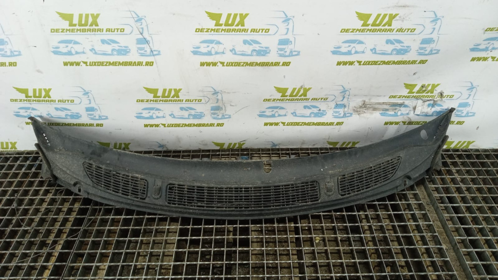 Grila stergator parbriz 5j1819403a Skoda Fabia 5J [facelift] [2010 - 2014]