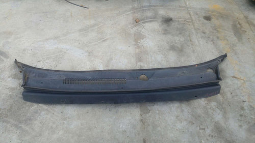 Grila stergator parbriz dodge journey 05116266ae