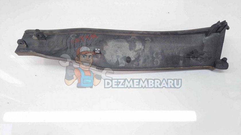 Grila stergator parbriz-dreapta Bmw 1 (E81, E87) [Fabr 2004-2010] 6925974 156772-10