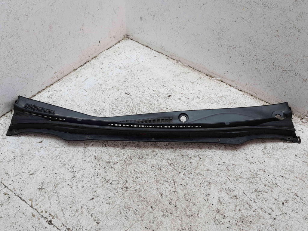Grila stergator parbriz Hyundai i30 (FD) [Fabr 2007-2012] 86151-2L000