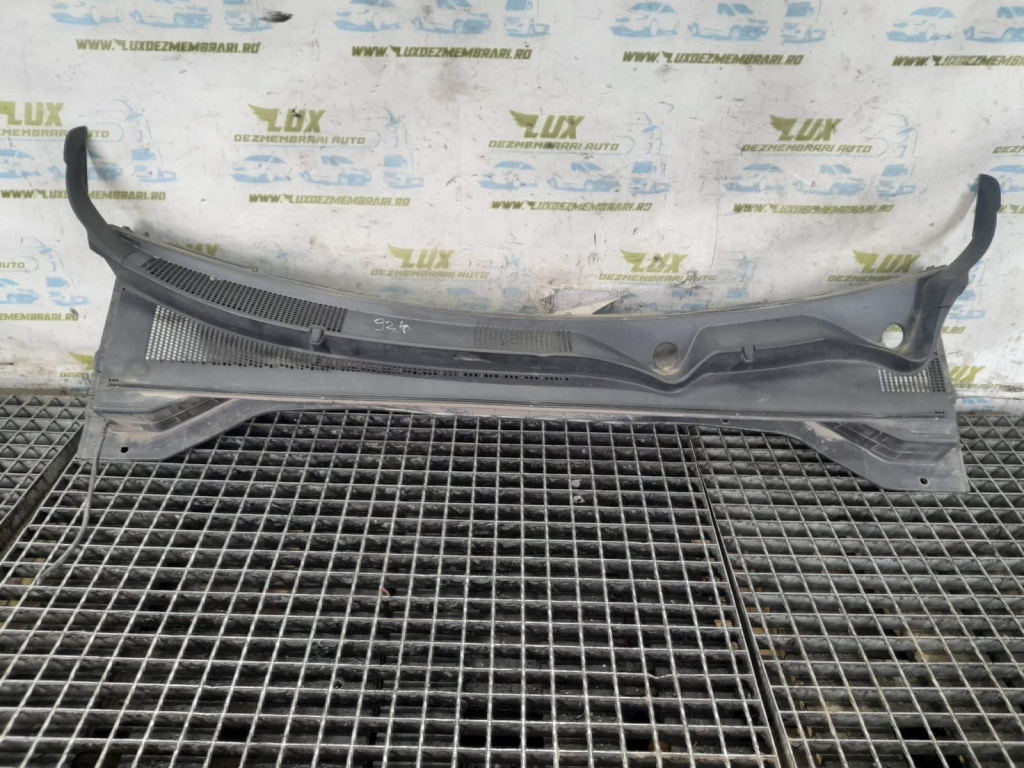 Grila stergator parbriz Kia Sportage 4 [2016 - 2020] 2.0 crdi D4HA