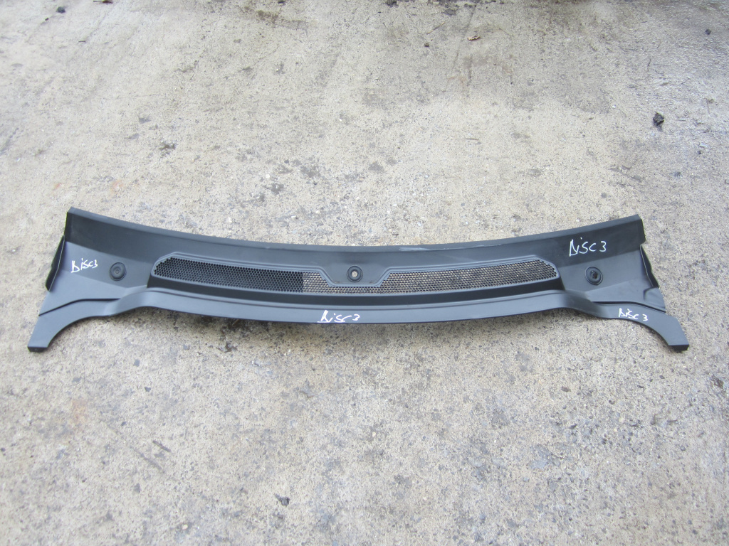GRILA STERGATOR PARBRIZ LAND ROVER DISCOVERY 3 4x4 FAB. 2004 - 2009 ⭐⭐⭐⭐⭐
