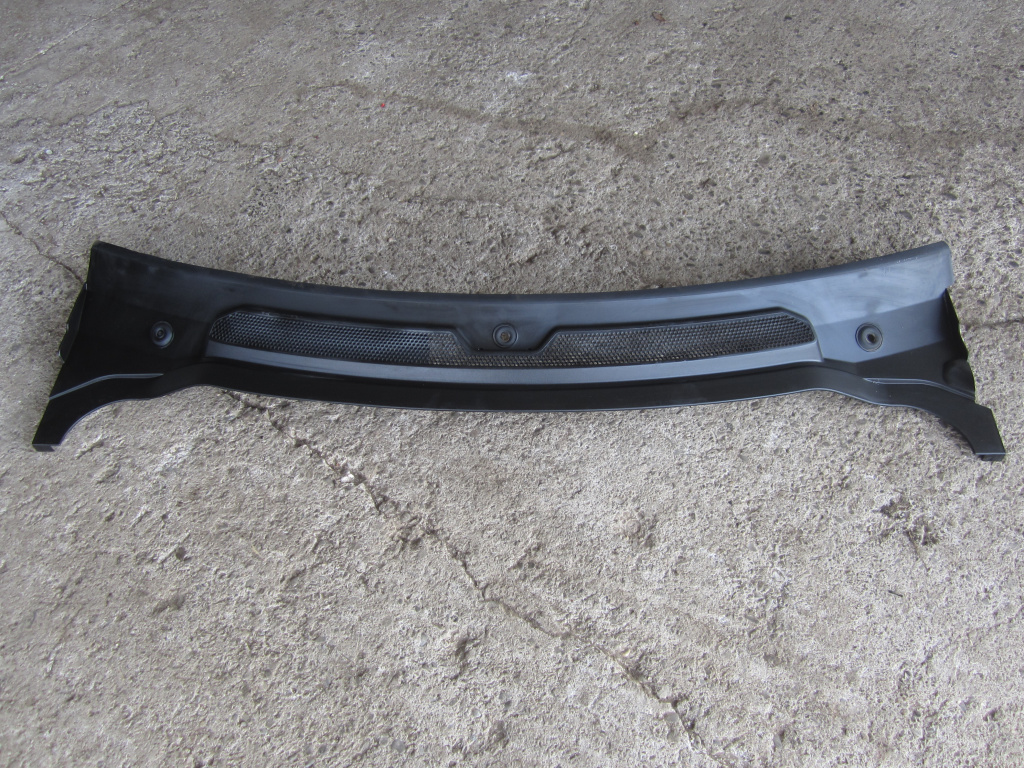 GRILA STERGATOR PARBRIZ LAND ROVER DISCOVERY 3 4x4 FAB. 2004 - 2009 ⭐⭐⭐⭐⭐