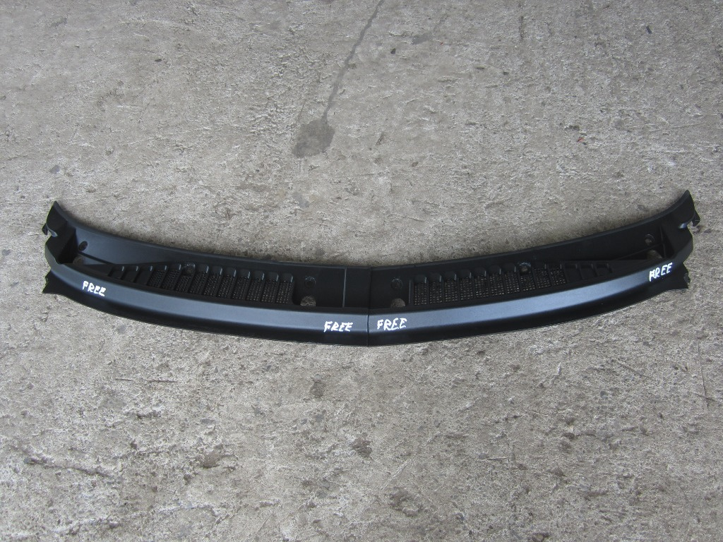 GRILA STERGATOR / PARBRIZ LAND ROVER FREELANDER FAB. 1996 - 2006 ⭐⭐⭐⭐⭐