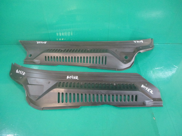 GRILA STERGATOR PARBRIZ PEUGEOT BOXER FAB. 2001 – 2006 ⭐⭐⭐⭐⭐