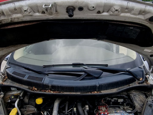 Grila stergator parbriz Renault Scenic 2 [Fabr 2003-2008] 1.5 DCI K9K734 76KW / 103CP
