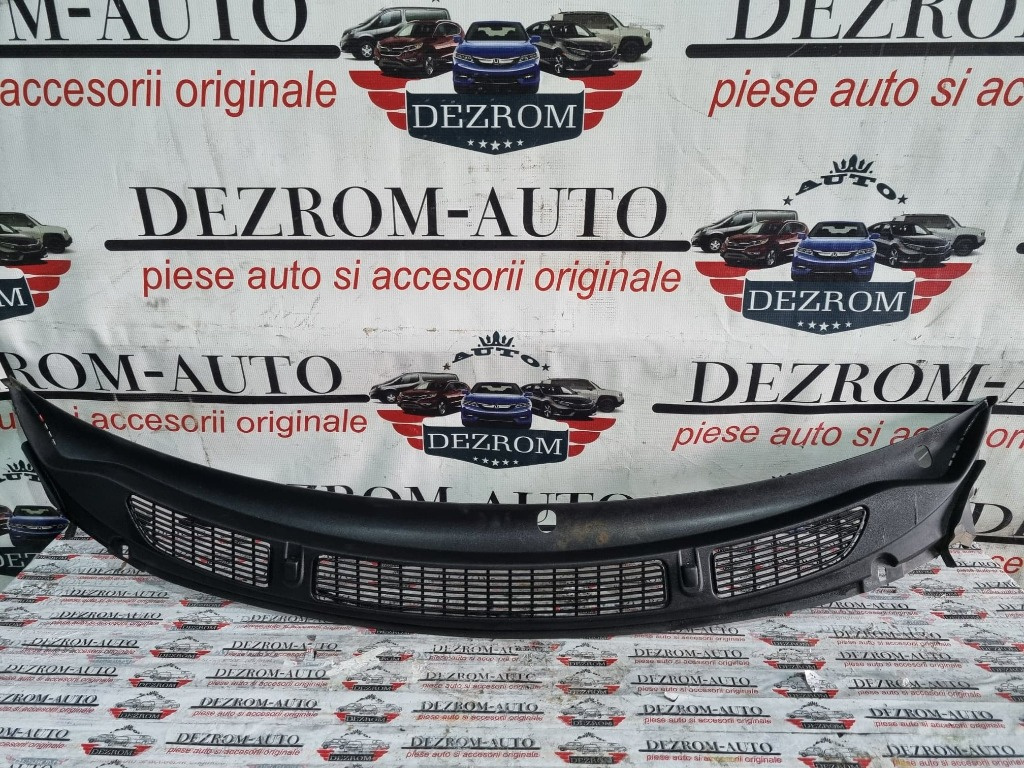 Grila stergator parbriz Skoda Fabia 2 cod piesa : 5J1819415D
