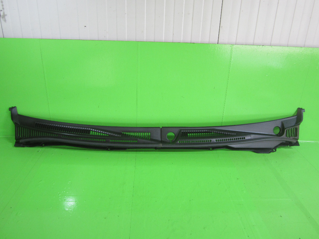 GRILA STERGATOR PARBRIZ SUZUKI GRAND VITARA 2 4x4 FAB. 2005 - 2015 ⭐⭐⭐⭐⭐