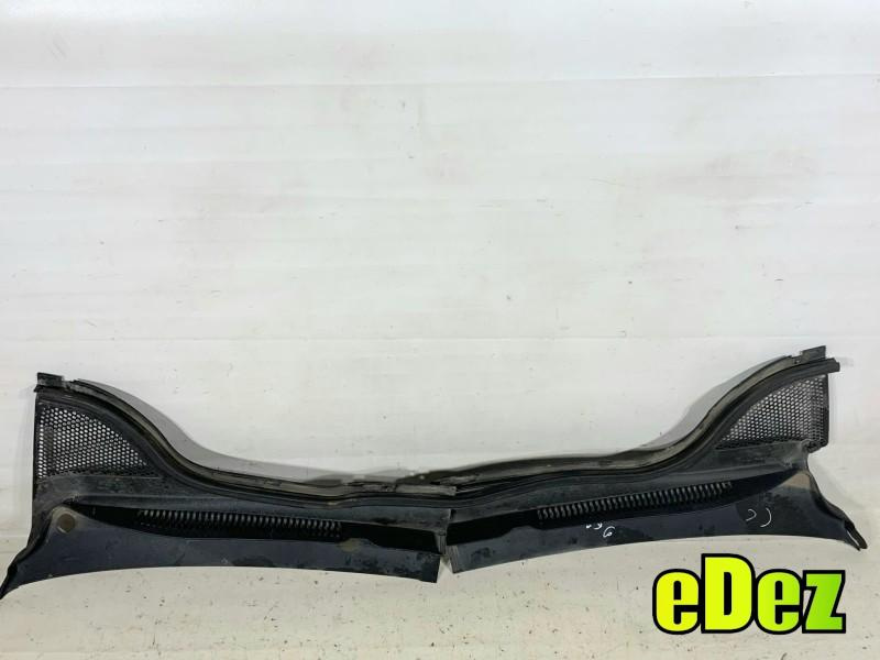 Grila stergator parbriz Volkswagen Passat CC (2008-2012) 3C8819403