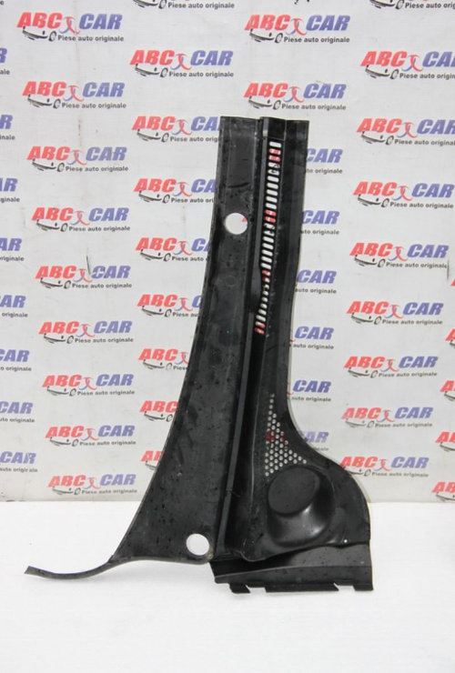 Grila stergator stanga Volkswagen Jetta 6 facelift 2014-2018 5C7819403A