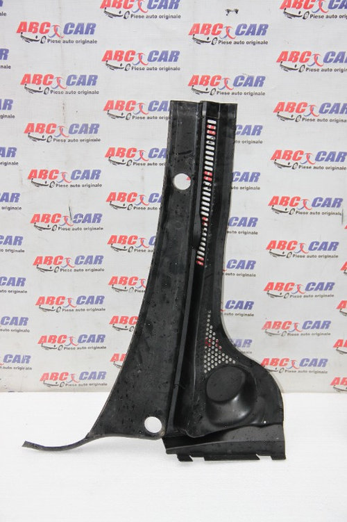 Grila stergator stanga VW Jetta (1B) 2011-2019 cod: 5C7819403A