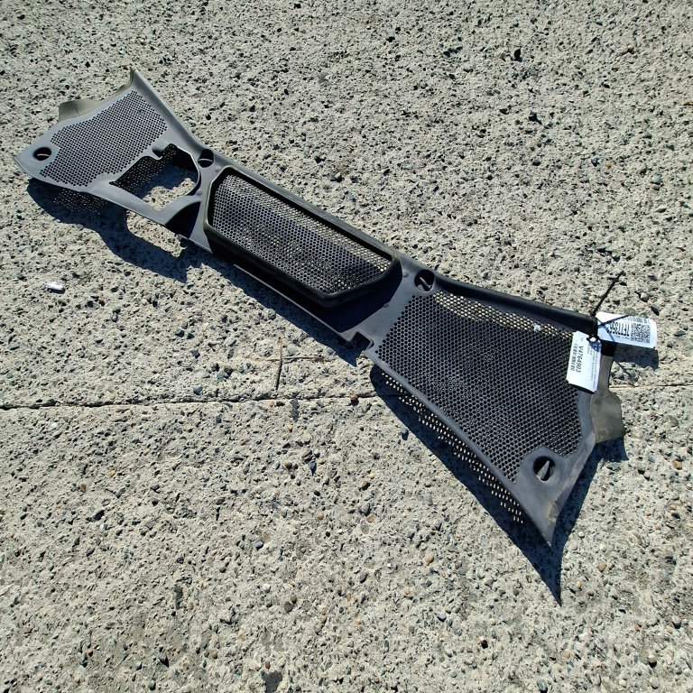 Grila Stergator Vw Phaeton (3D) 2002-2016 3.0 V6 Tdi 4Motion Cexa Motorina 3D1819417C, 3D1 819 417 C, 3D1819417