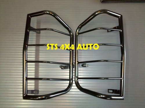 GRILA STOP OTEL INOXIDABLE NISSAN NAVARA D40 2006-2014
