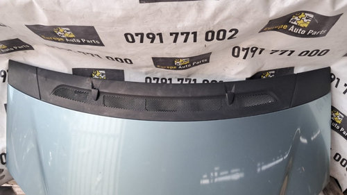 Grila stropitoare parbriz Mercedes A150 w169 benzina, cod motor 266.920 , transmisie manuala , an 20...