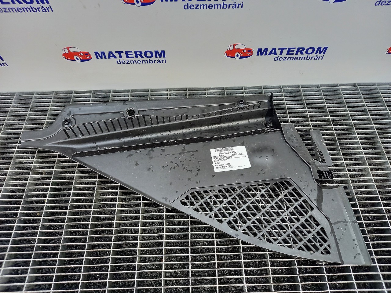 GRILA SUB PARBRIZ BMW SERIA 1 F20 SERIA 1 F20 - - (2015 2019)
