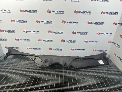 GRILA SUB PARBRIZ MERCEDES E-CLASS E-CLASS - - (2005 2009)
