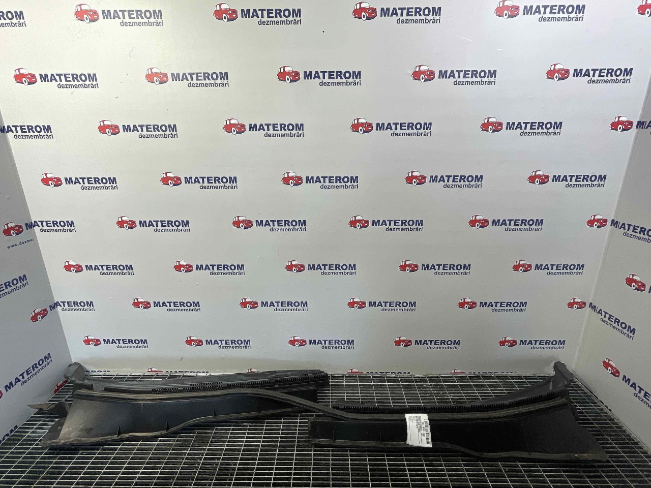 GRILA SUB PARBRIZ MITSUBISHI ASX ASX - - (2010 2016)
