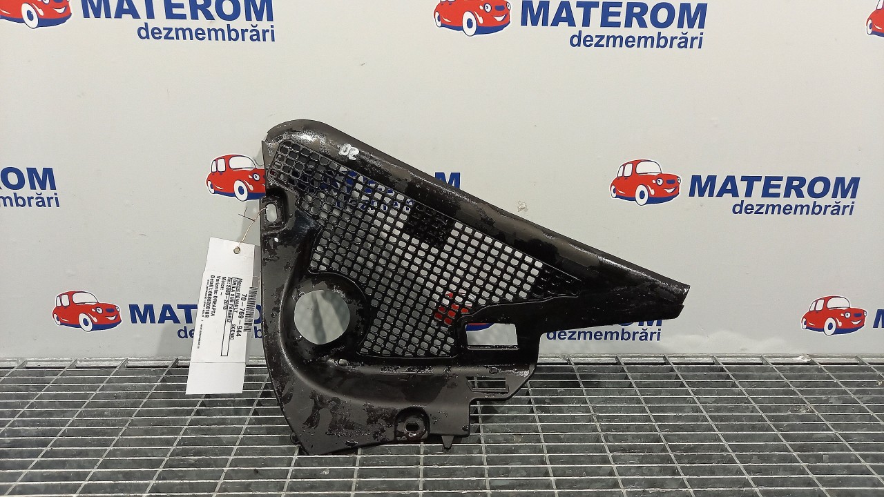 GRILA SUB PARBRIZ RENAULT SCENIC SCENIC - - (2009 2013)