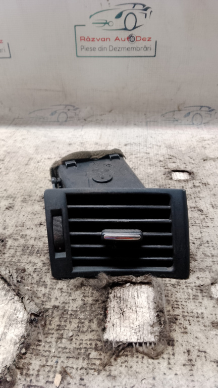 Grila ventilație Audi A4 B7 Berlina 2007