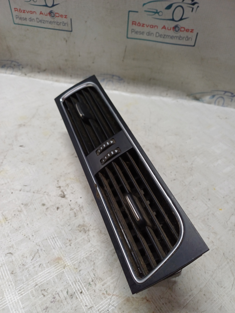 Grila ventilație centrală Audi A4 B8 - Motorina 2014, -