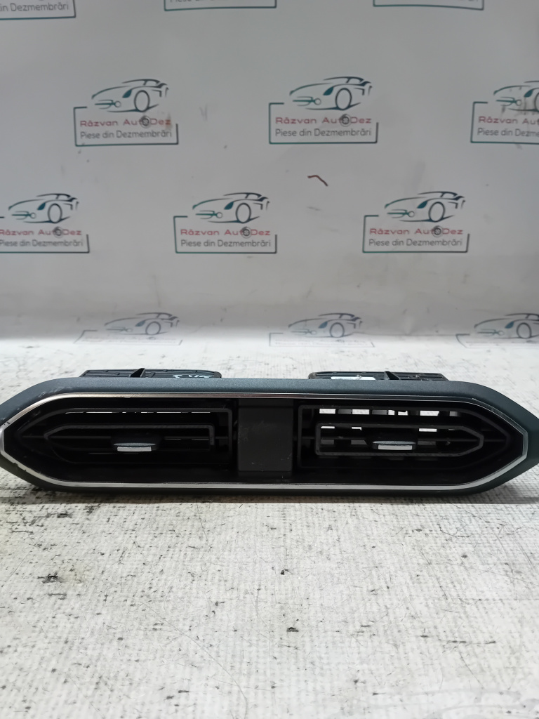 Grila ventilație centrală Dacia Sandero 3 2022, 687509018R