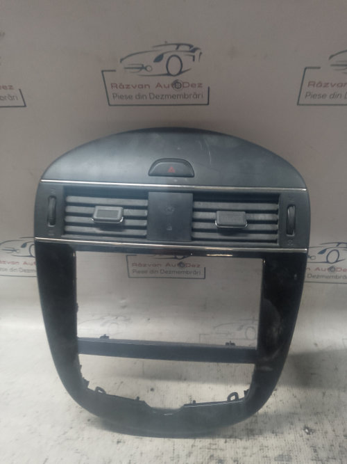 Grila ventilație centrală Nissan Pulsar 2015