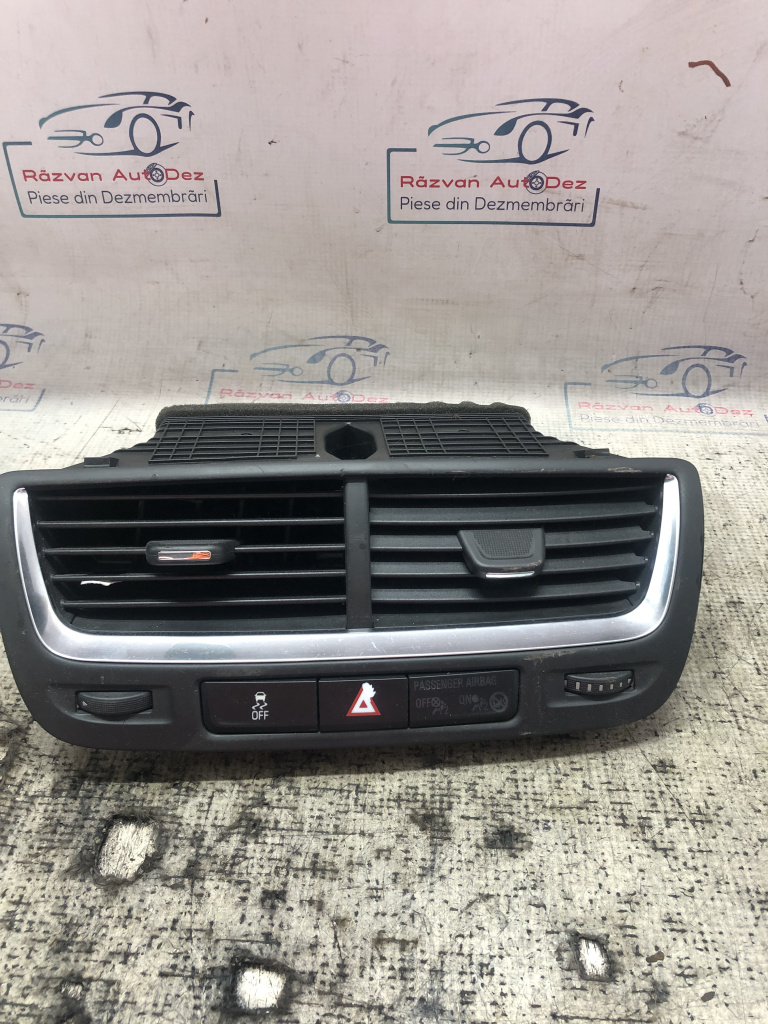 Grila ventilație centrală Opel Mokka 1.4 Benzina 2015