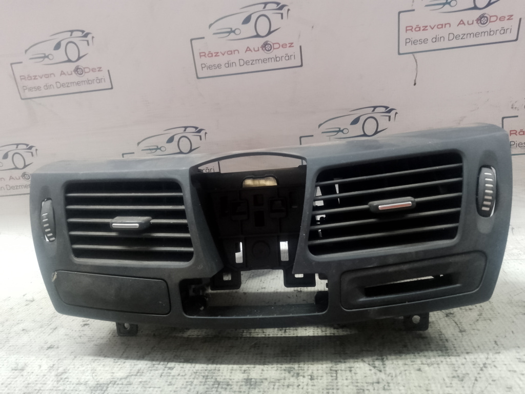 Grila ventilație centrală Renault Laguna 3 2013