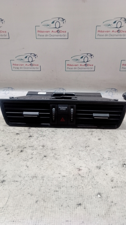 Grila ventilație centrală Skoda RAPID 1.6 Motorina 2017, 5JA820951C