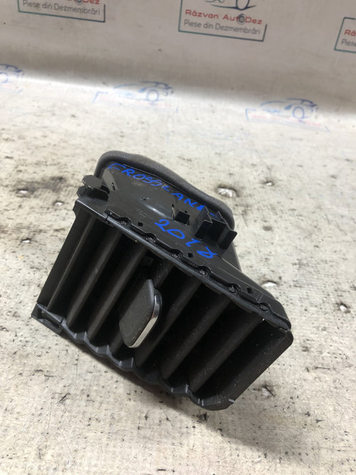Grila ventilație centrală stânga Opel Crossland X - Motorina 2018, 13461693