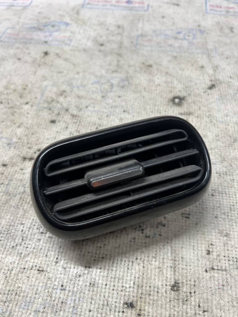 Grila ventilație Citroen Cactus 2015