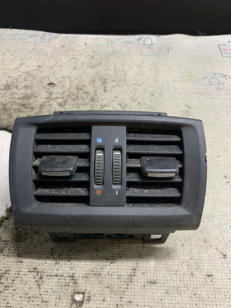 Grila ventilație cotiera BMW X3 F25 - Motorina 2015, -